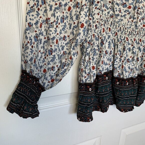 Weekend Suzanne Betro Women’s 3X Floral Multicolor Long Sleeve Boho V-Neck Top - Picture 4 of 9